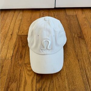 NWT Lululemon days shade hat